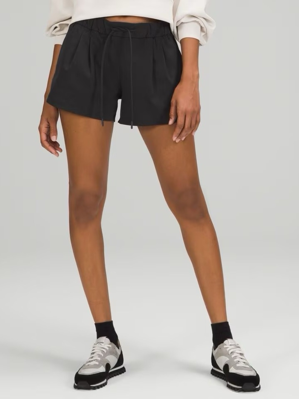 Lululemon Stroll at Sundown Short 3" Black Size 0 XXS Swift Athletic Casual